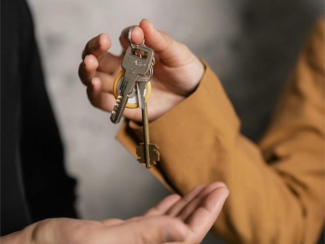 ¿CÓMO DEBE PROCEDER EL ADMINISTRADOR, Y SOCIO, DE UNA SOCIEDAD PARA ALQUILAR UN LOCAL A LA SOCIEDAD?¿CÓMO DEBE PROCEDER EL ADMINISTRADOR, Y SOCIO, DE UNA SOCIEDAD PARA ALQUILAR UN LOCAL A LA SOCIEDAD?