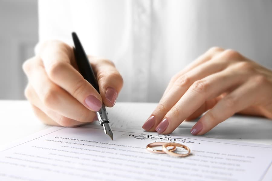 Reclamaciones derivadas de un procedimiento de divorcio