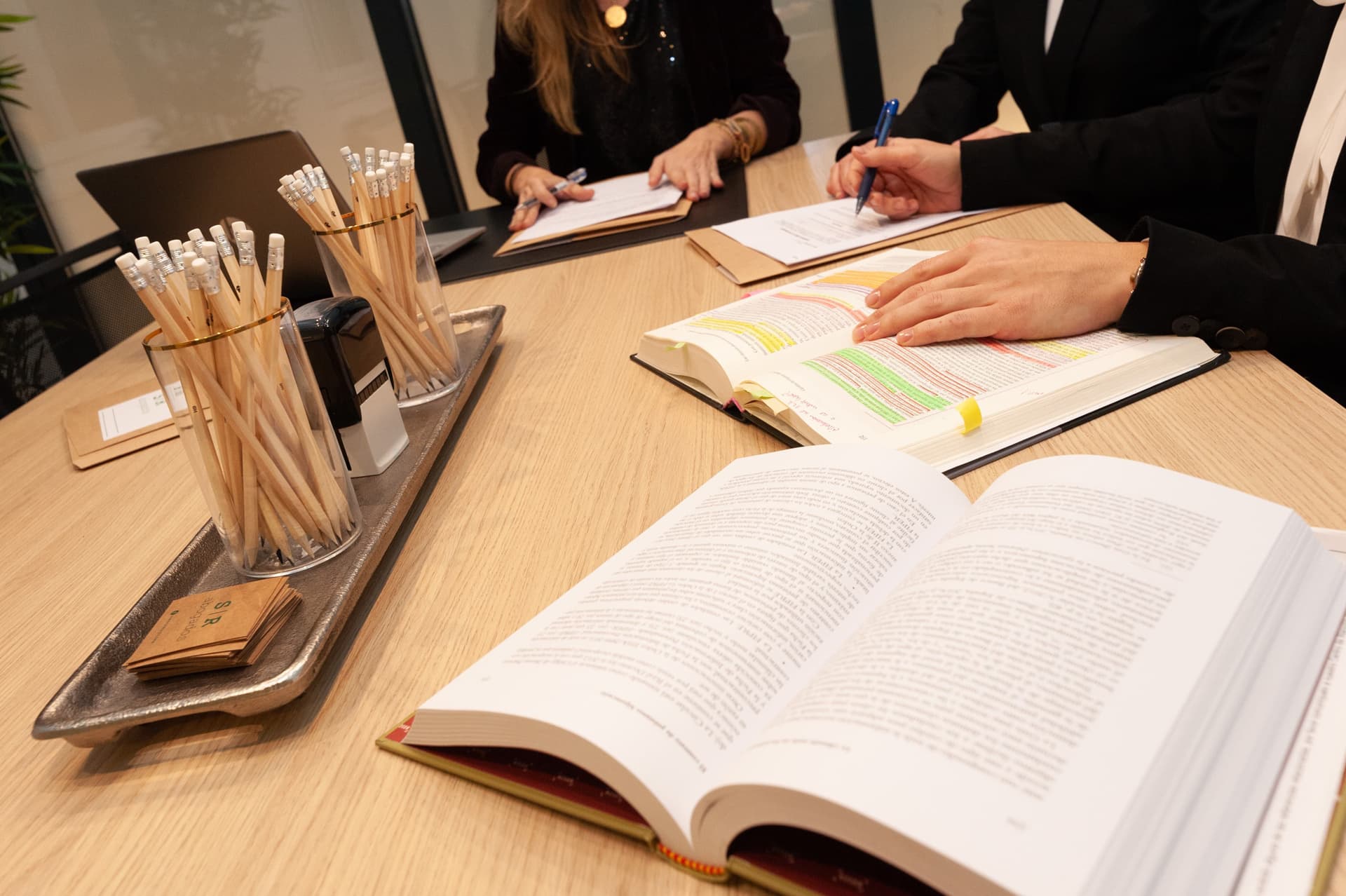 Abogados expertos en derecho civil, penal, laboral y administrativo